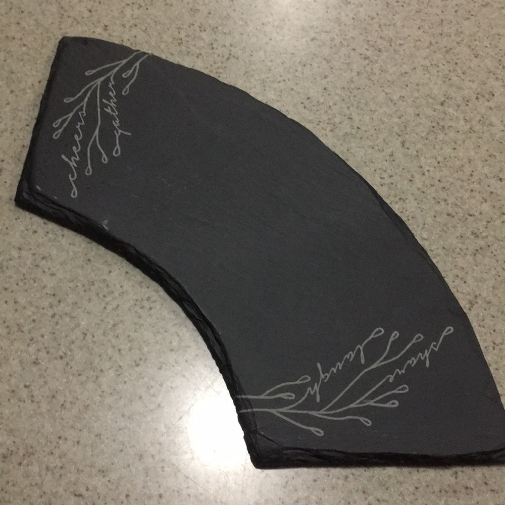 🧀🧀🧀Pampered Chef Slate serving board